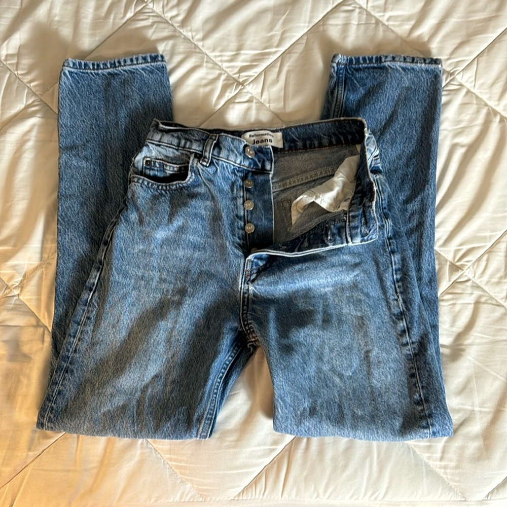 Reformation Women’s High-rise Relaxed Leg Jeans in Light Faded Wash Size 23